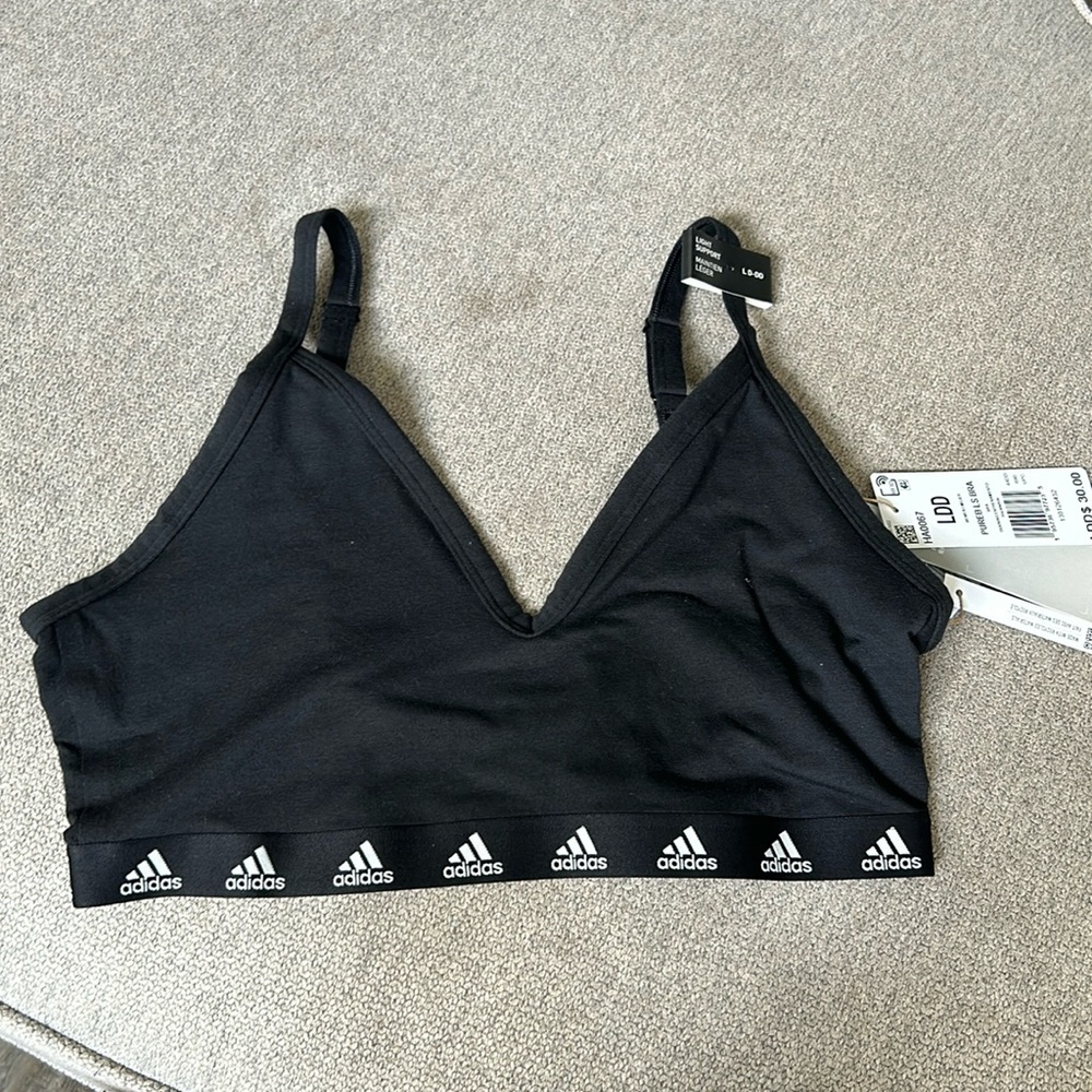NWT Adidas women’s large